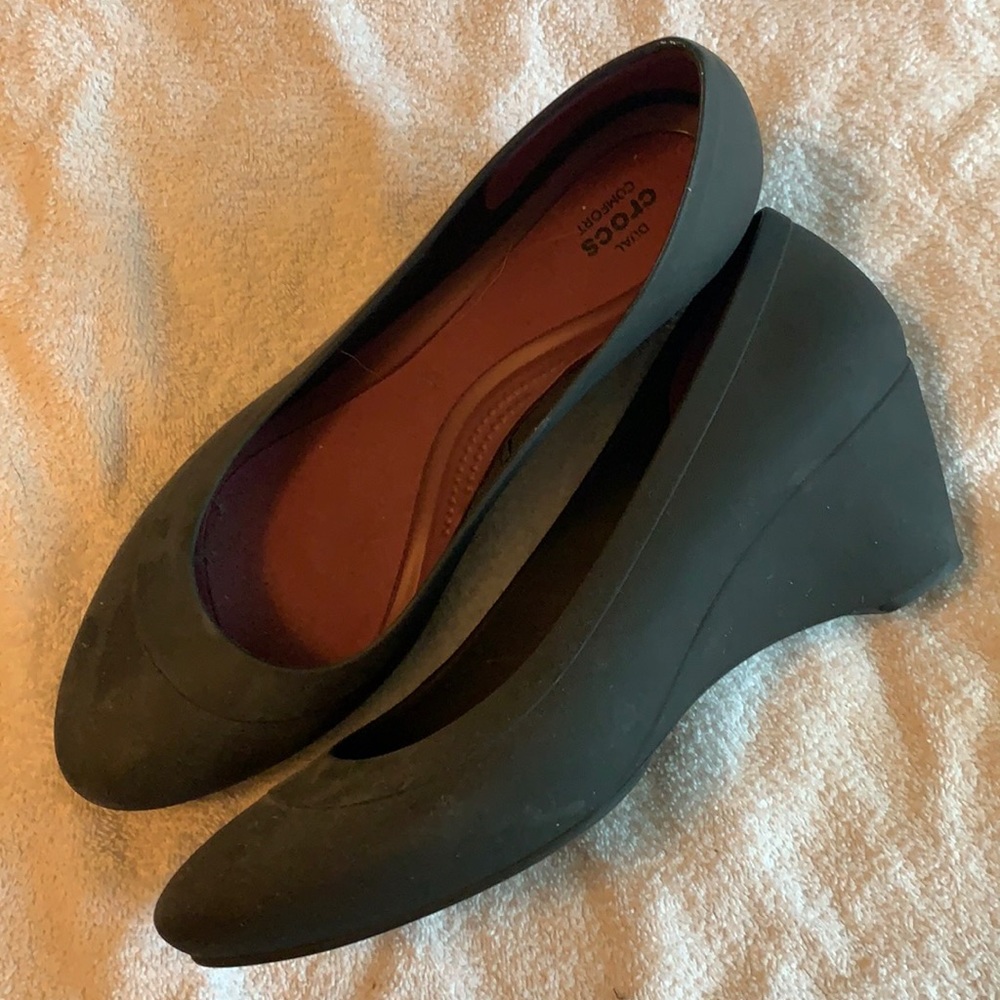 Crocs Women's Black Wedge Pump - Comfortable Everyday Style